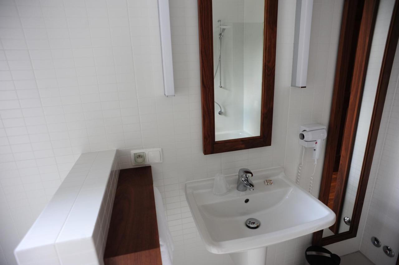 Hotel Zamek Lubliniec Bagian luar foto