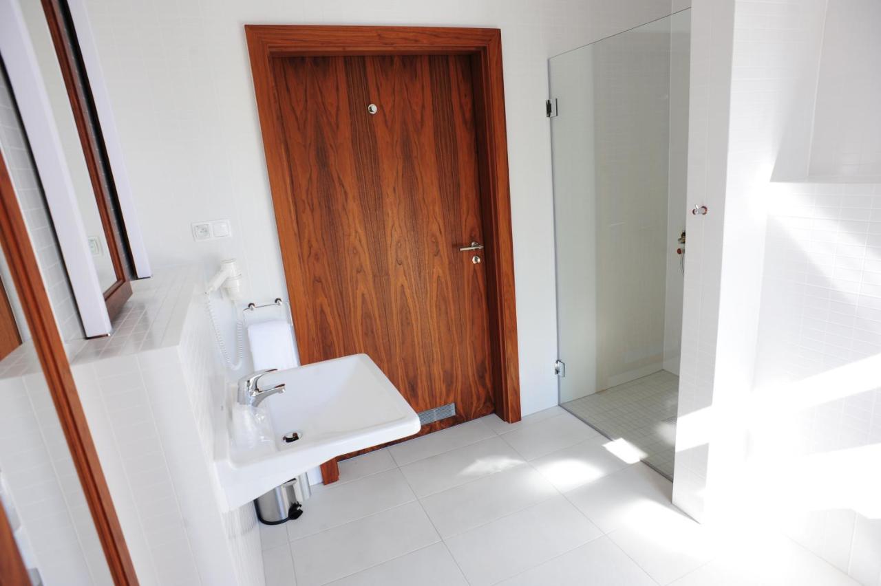 Hotel Zamek Lubliniec Bagian luar foto
